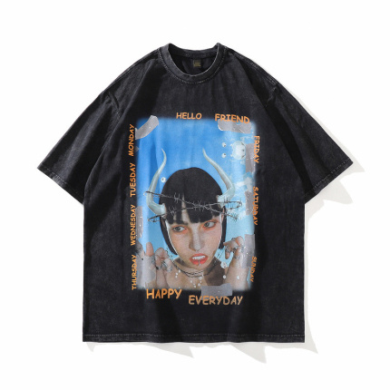 crew neck t shirt quadratic element