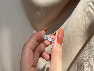 Index finger ring