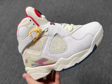 AJ8