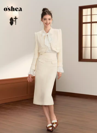 Small fragrant wind thousand gold wind coat