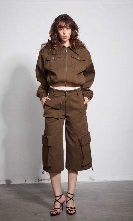 A saucy girl suit