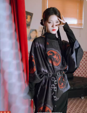 New Chinese cape coat