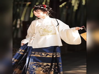 Original Qilin-style Hanfu for Women, Ming Dynasty-style Round-necked Jacket with Large Embroidered Pipa Sleeves and Woven Golden Horse Patterns, Autumn/Winter Edition.#Chinese Hanfu
#Horse faced skirt
#Original Hanfu
#Latest model
#Early Spring Style
#Spring and Summer
#Ancient Style Hanfu