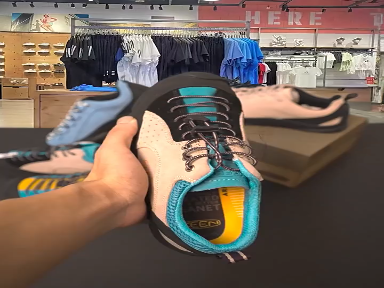 #sneakers
#New models
#Co branding
#Versatile
#Running shoes
#Footwear