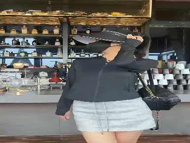 Sun Protection Jacket UPF50 for Women, Slim Fit Ice Silk Sun Shirt for Summer, Breathable Hooded Running Jacket, Lightweight Skin Coat with Trendy Style.