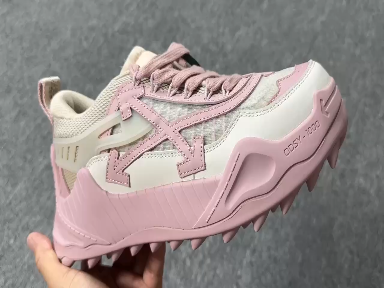OFF-WHITE ODSY 粉色