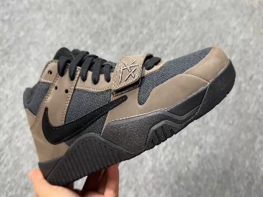 Travis Scott x Jordan Jumpman Jack "Mocha" ToJ